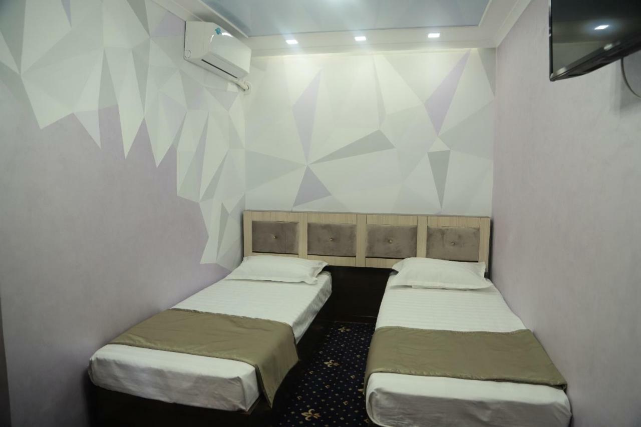 Family Hotel Balqash Bagian luar foto