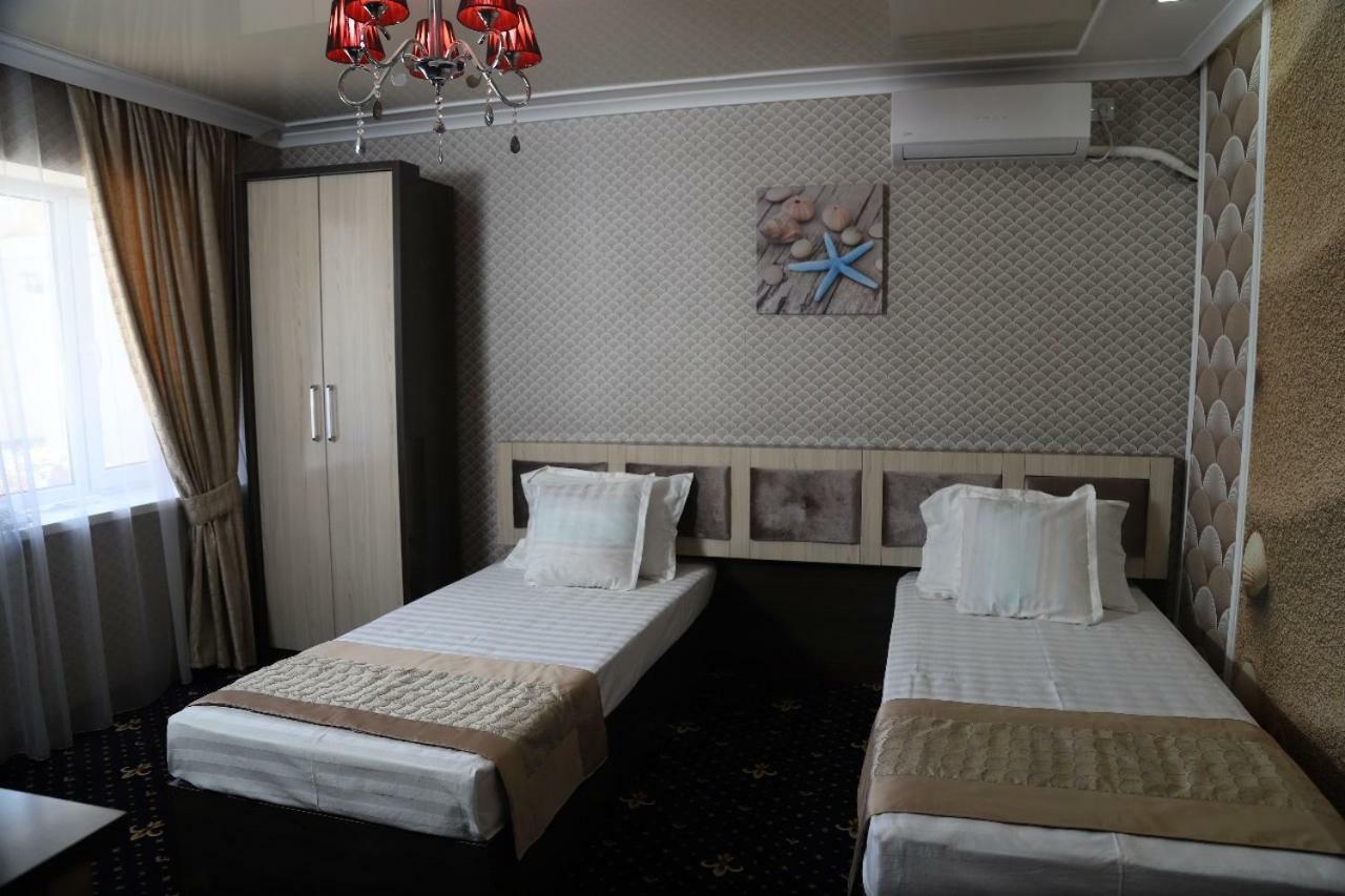Family Hotel Balqash Bagian luar foto