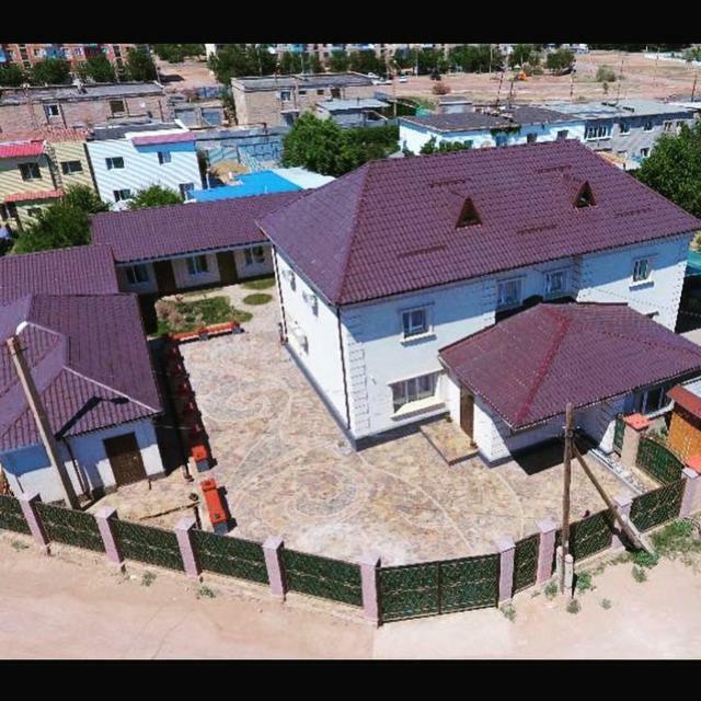 Family Hotel Balqash Bagian luar foto